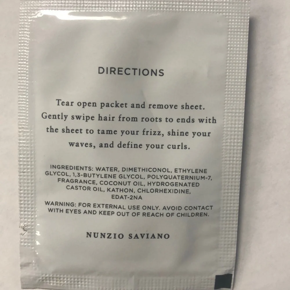 Nunzio Saviano 3 anti frizz sheets